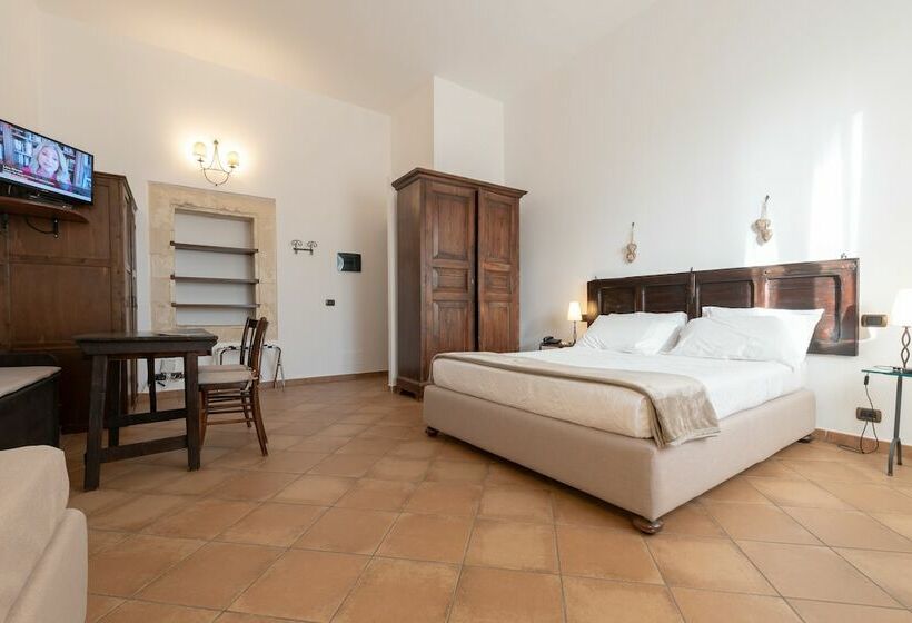 בית מלון כפרי Relais Torre Marabino