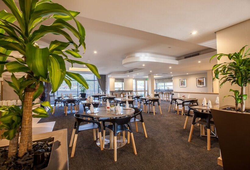 בית מלון כפרי Road Lodge Pietermaritzburg