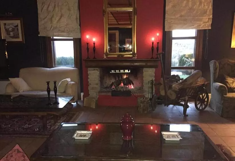 Hotelli Rocabella Hellinikon Country