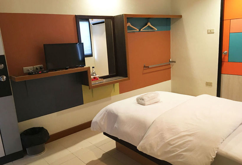 בית מלון כפרי Room At Prachachuen