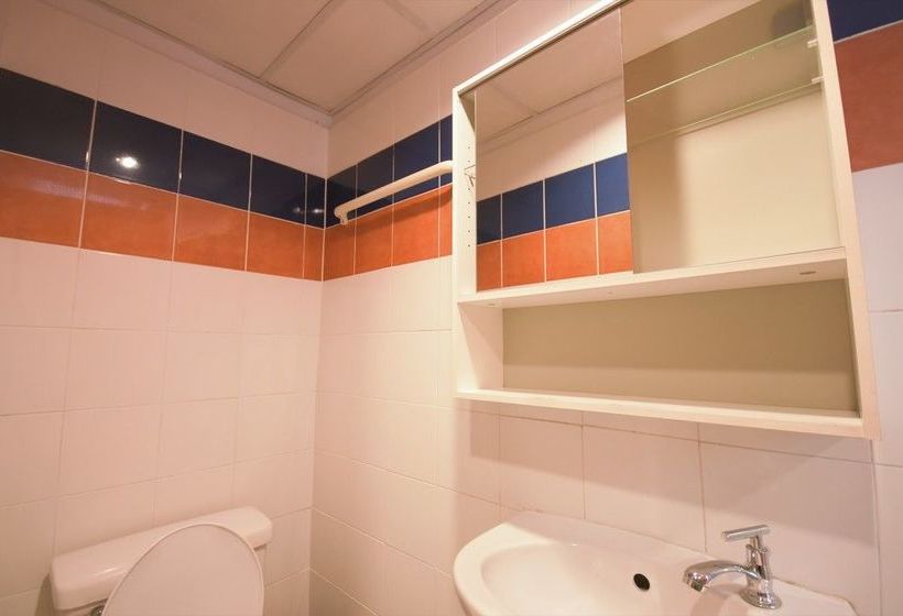 בית מלון כפרי Room At Prachachuen