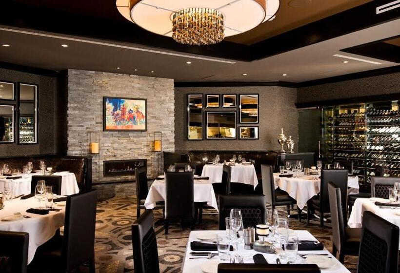 호텔 Saratoga Casino