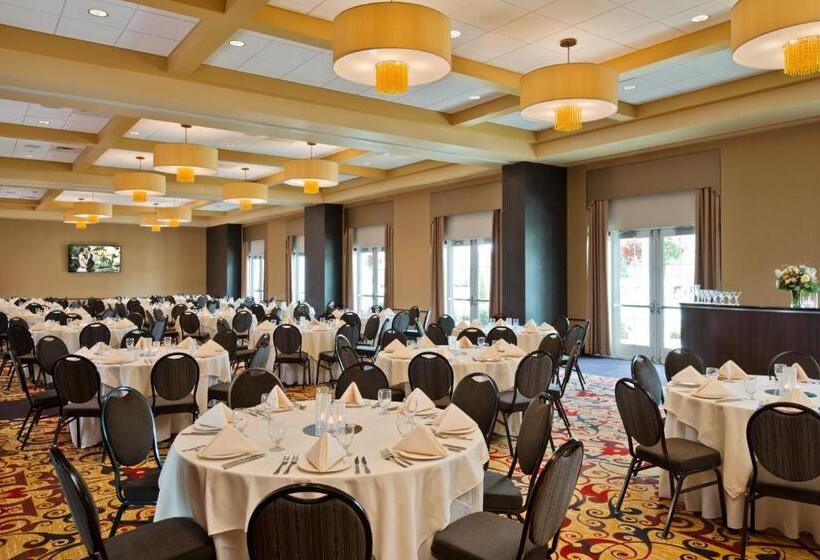 호텔 Saratoga Casino