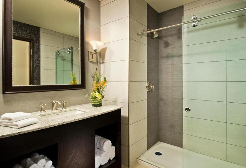 호텔 Saratoga Casino