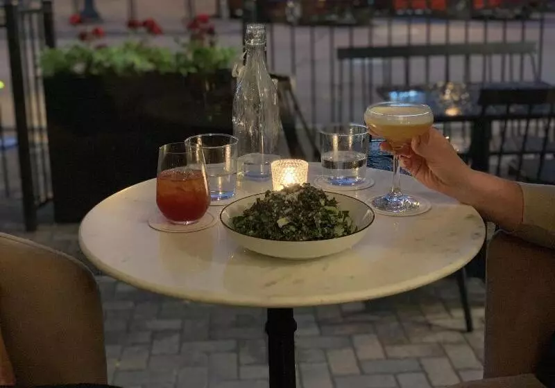 Hotelli The Black Hawk