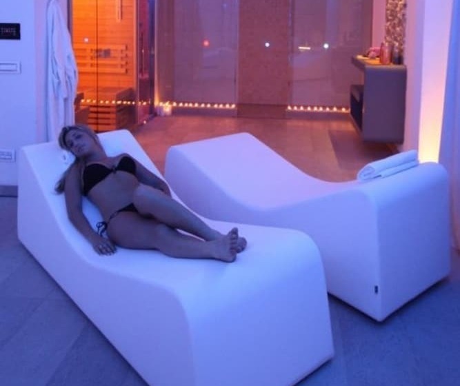 בית מלון כפרי Thea