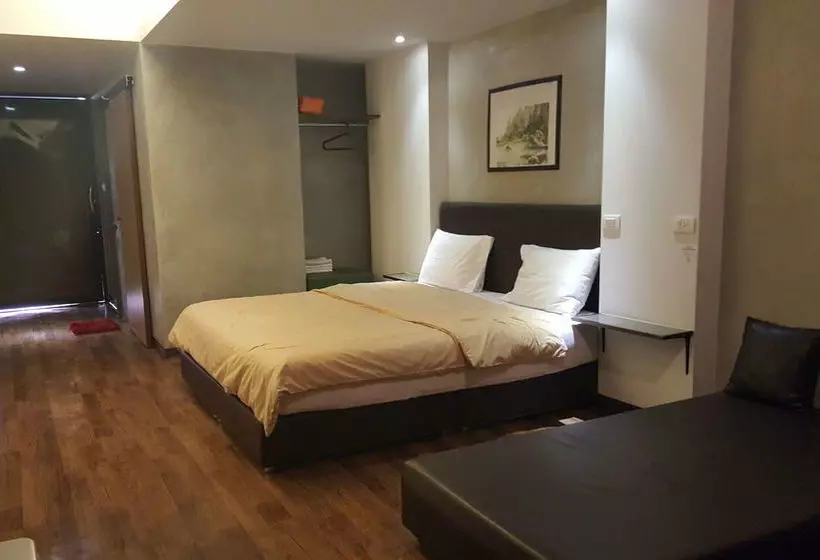 هتل Thongtha Residence