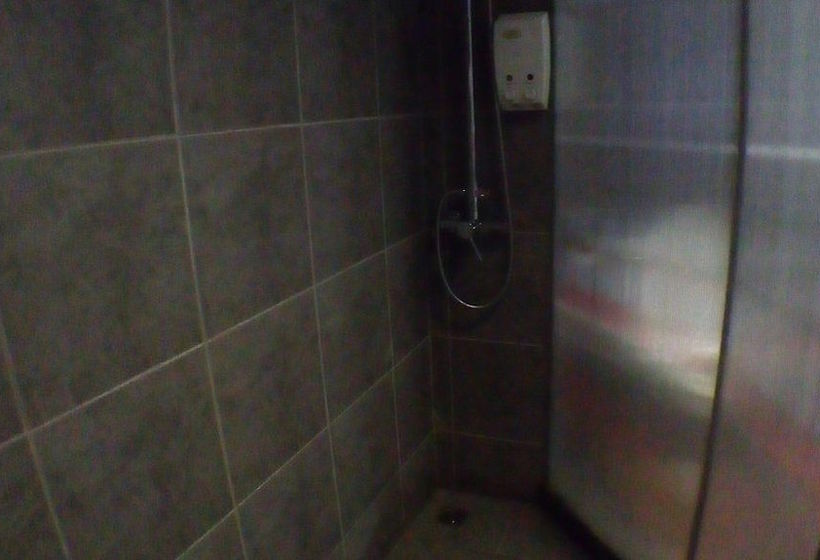 فندق Thongtha Residence