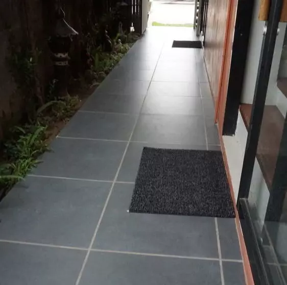 هتل Thongtha Residence