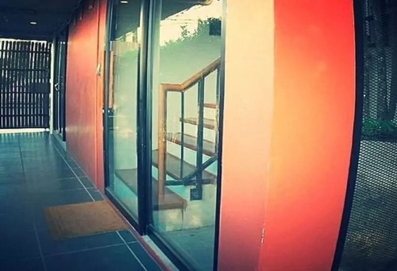 هتل Thongtha Residence