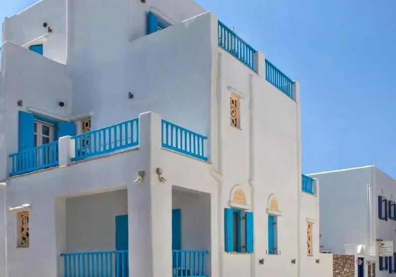 هتل Tinos Aqua Palazzo