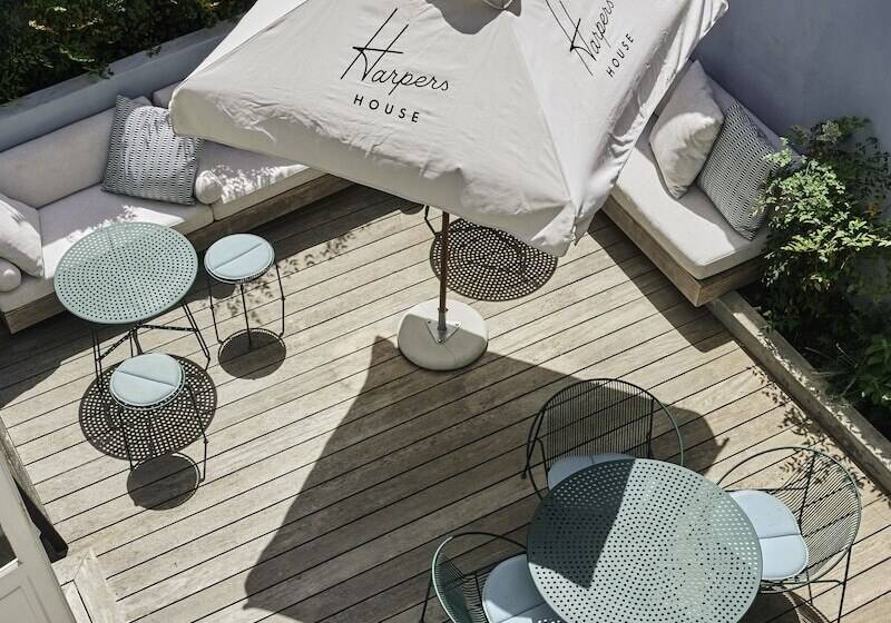 Пансион Harpers House