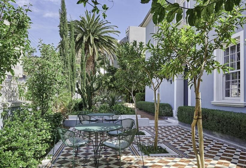 Пансион Harpers House