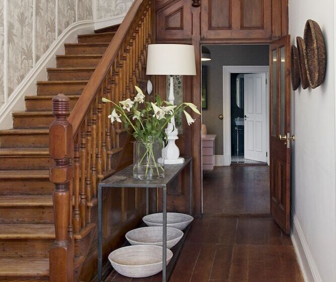 Пансион Harpers House