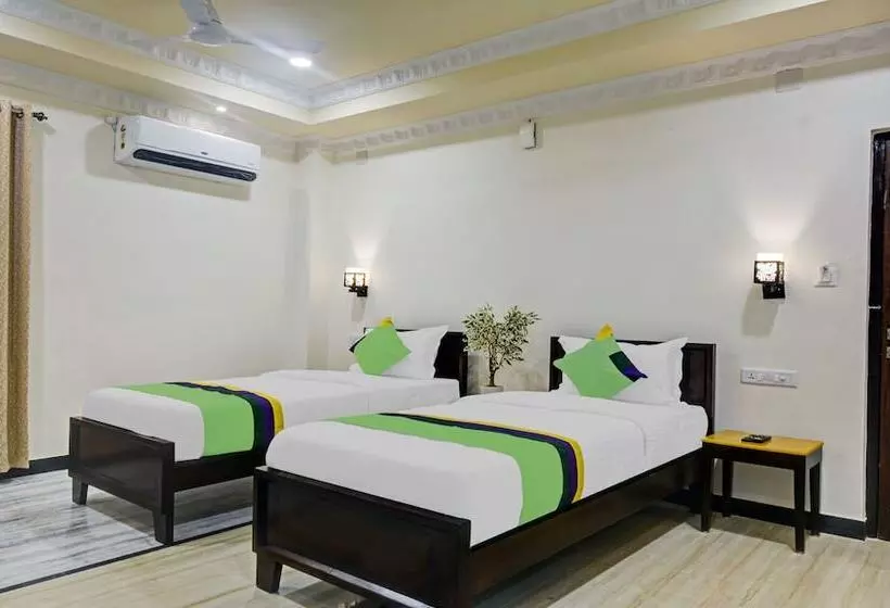 ホテル Treebo Jheel Mahal