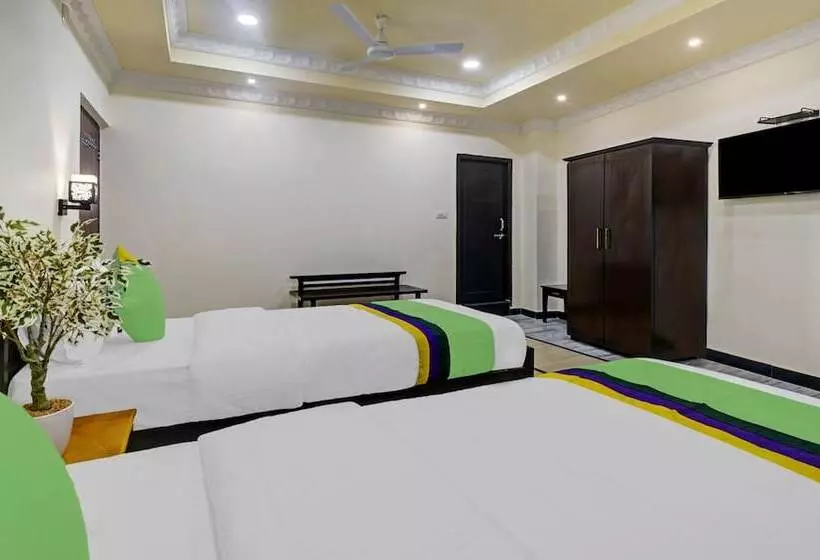 ホテル Treebo Jheel Mahal