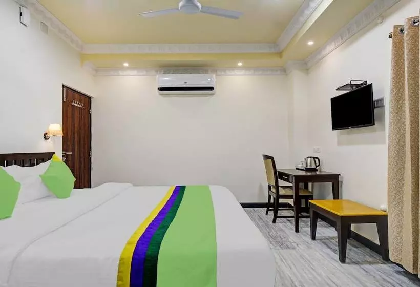 ホテル Treebo Jheel Mahal