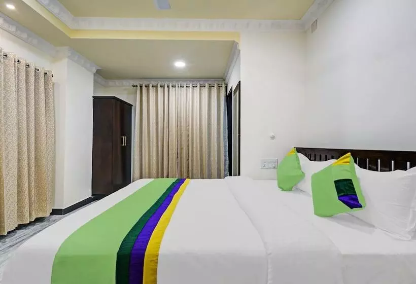 ホテル Treebo Jheel Mahal