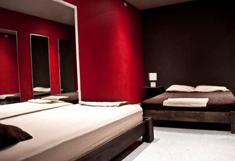 2tank Dive Hostel Cozumel