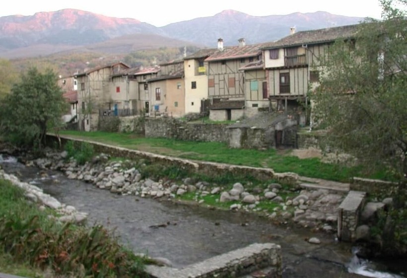 Albergue Turistico Valle Del Ambroz