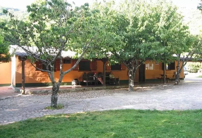 Albergue Turistico Valle Del Ambroz