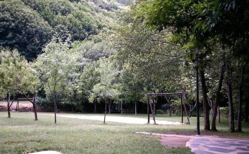 Albergue Turistico Valle Del Ambroz