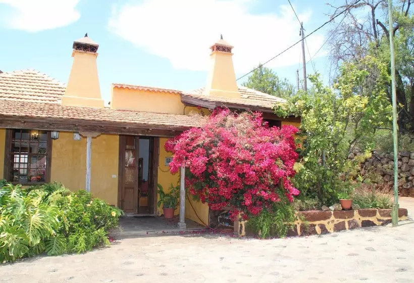 Casas Rurales Los Marantes