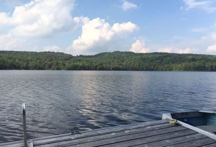 Chalet Les Fables Du Lac Lafontaine