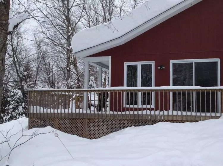 Chalet Les Fables Du Lac Lafontaine