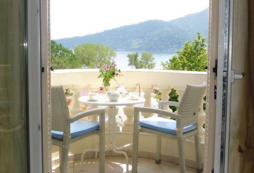 Enavlion Hotel Batagianni