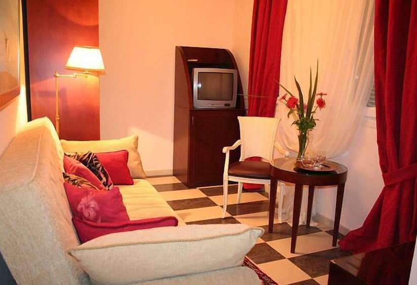 Enavlion Hotel Batagianni