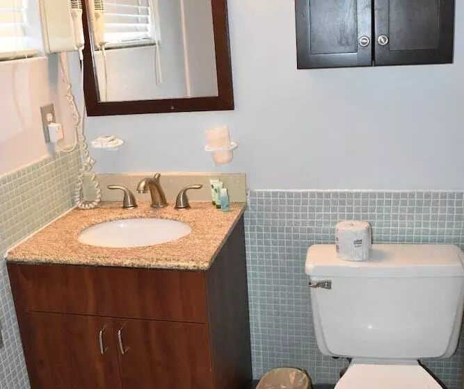 هتل Avalon Resort Of Deerfield Beach