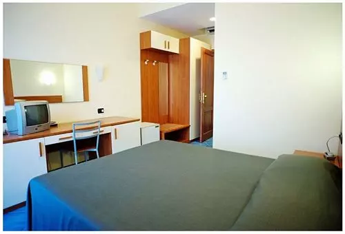 Hotelli Costa Di Kair Ed Din