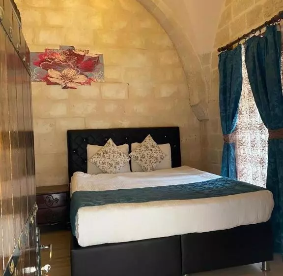 هتل Dara Konağı