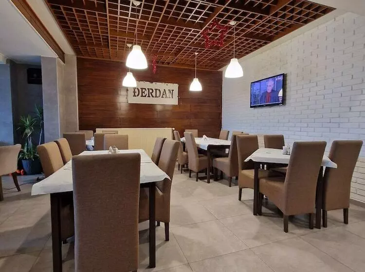 هتل Djerdan