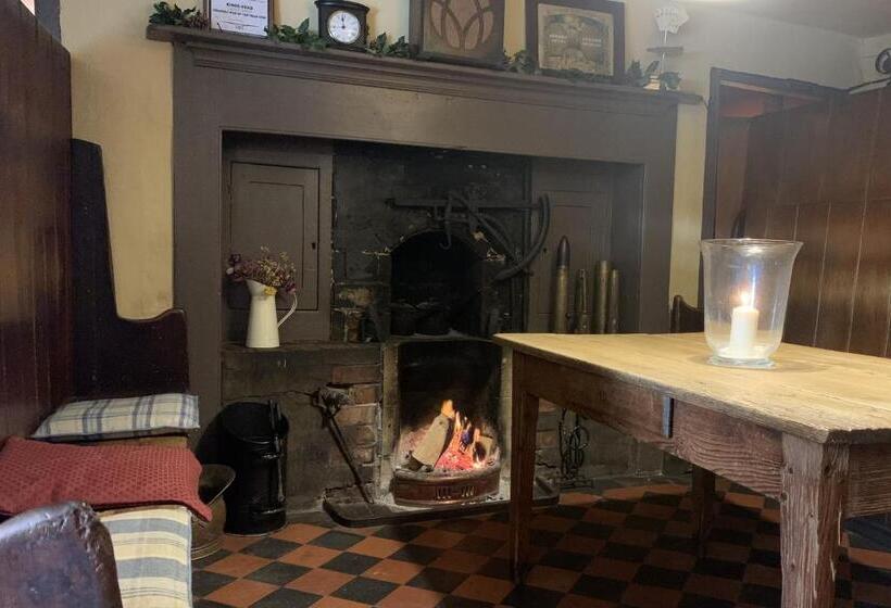 בית מלון כפרי Kings Head Low House