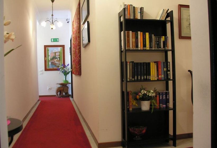 בית מלון כפרי Venice Suites