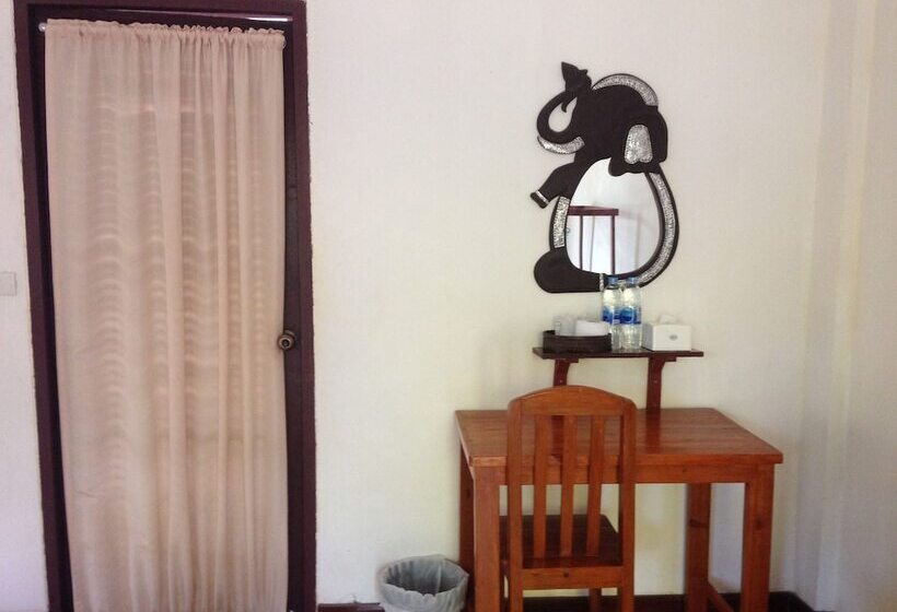 酒店 Pai Tara Resort