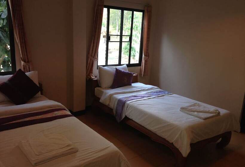 酒店 Pai Tara Resort