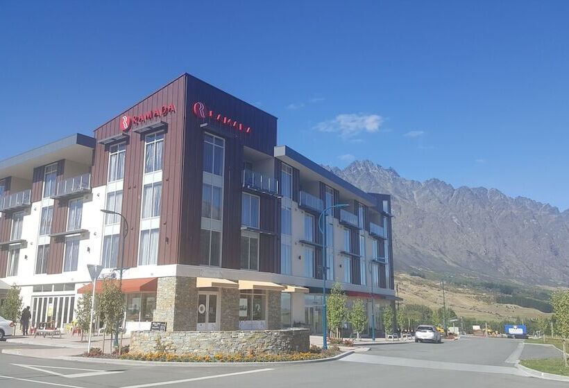 فندق Ramada Suites By Wyndham Queenstown Remarkables Park