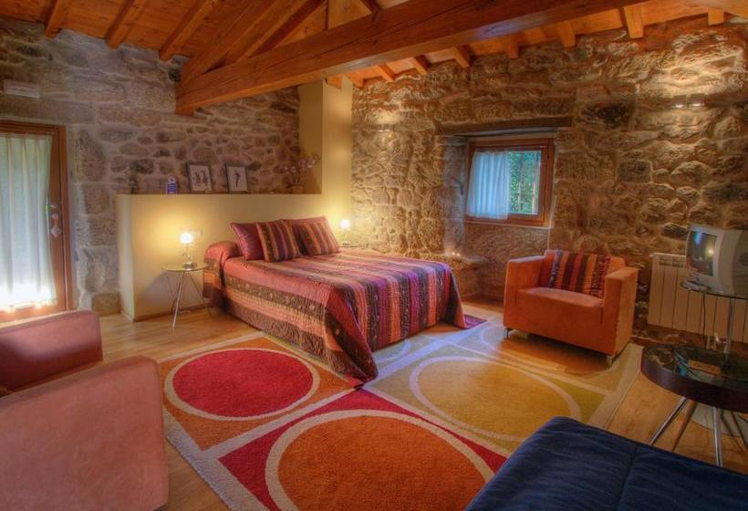 בית מלון כפרי Rectoral De Ansemil