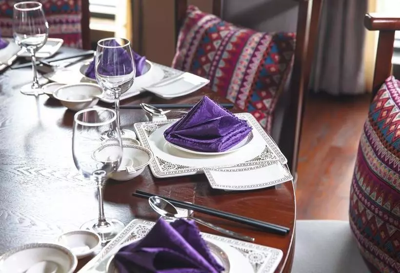 Ssaw Boutique Hotel Delan Mogan Mountain