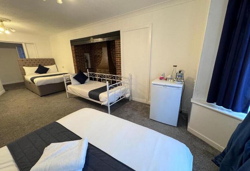 펜션 All Seasons Gatwick Guest House & Parking