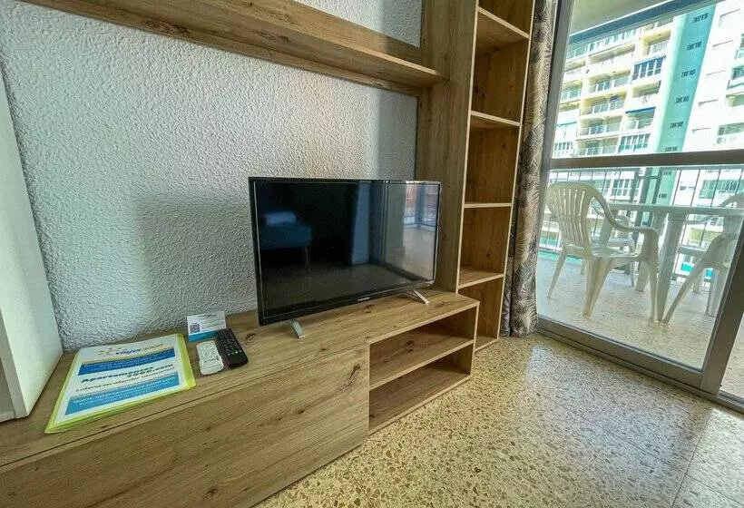 Apartamentos Oromar 3000