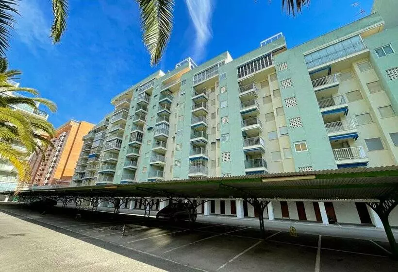 Apartamentos Oromar 3000