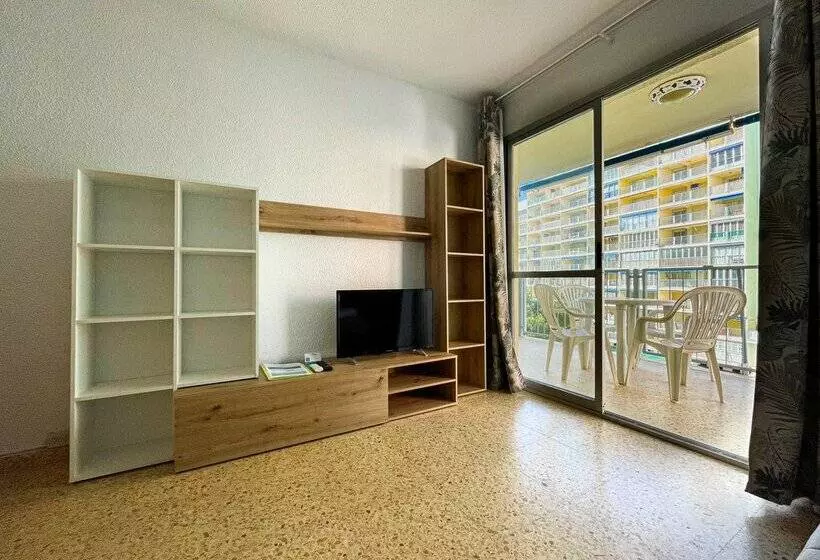 Apartamentos Oromar 3000