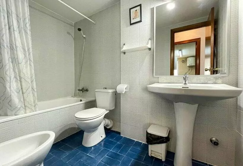 Apartamentos Oromar 3000