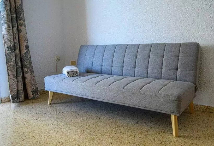 Apartamentos Oromar 3000