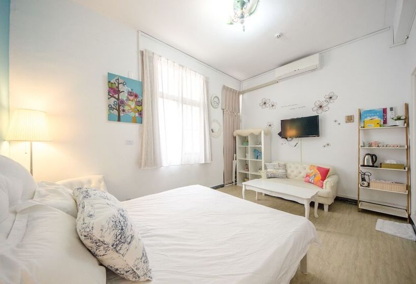 هاستل Tainan Travel Inn Chenggong Univ