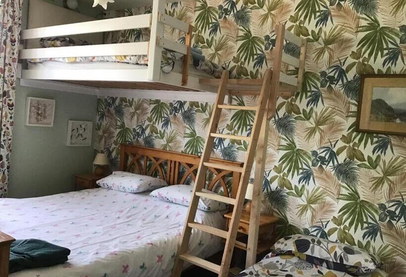 Bed and Breakfast Webb S Of Glomel